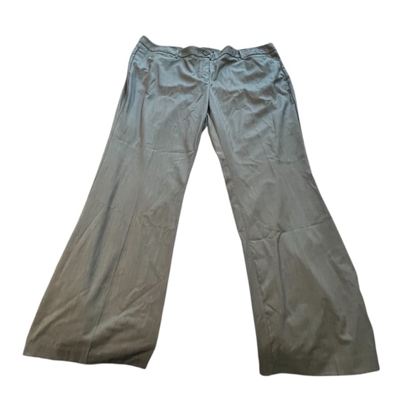 New York & Company Gray Straight Leg Pants - Picture 3 of 3